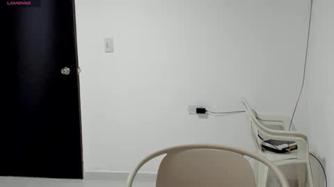 _blairwest_ online show from September 26, 8:13 pm