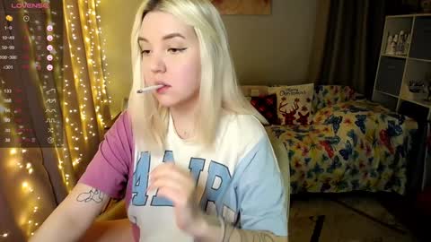 Elizabeth online show from January 17, 10:11 am