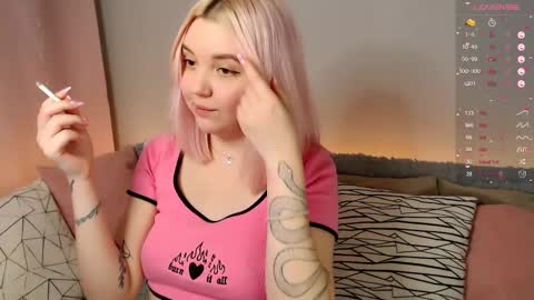 Elizabeth online show from February 23, 7:22 am