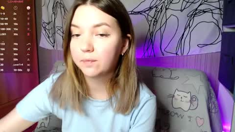 Snapshot of _blonde_barbie_ chatting on May 24, 6:46 pm Elizabeth online show from May 24, 6:46 pm