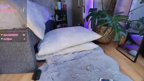 _bruna111_ online show from March 26, 11:21 pm