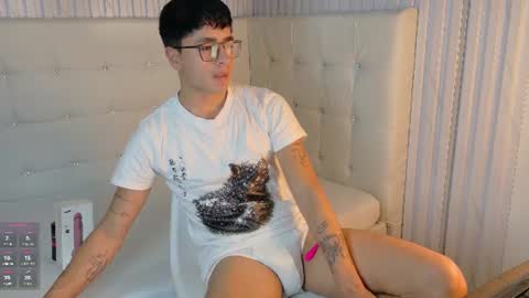 Snapshot of _bryansantana chatting on June 11, 8:07 pm Bryan Santana online show from June 11, 8:07 pm