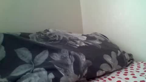 Snapshot of _bunny_b chatting on October 27, 4:38 am I will be back soon  online show from October 27, 4:38 am