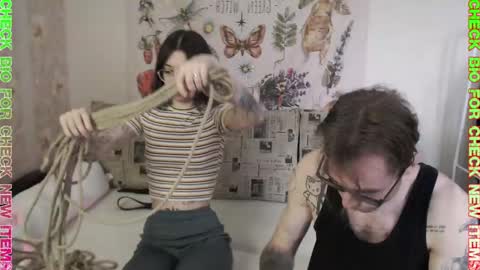 Snapshot of _by_double_sexy_miss_ chatting on March 9, 5:00 am _by_double_sexy_miss_ online show from March 9, 5:00 am