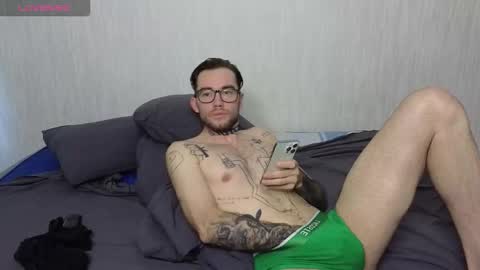 Snapshot of _by_double_sexy_miss_ chatting on September 10, 7:41 am _by_double_sexy_miss_ online show from September 10, 7:41 am