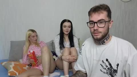 Snapshot of _by_double_sexy_miss_ chatting on September 18, 3:19 am _by_double_sexy_miss_ online show from September 18, 3:19 am