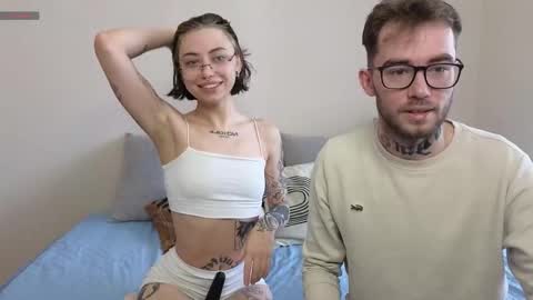 Snapshot of _by_double_sexy_miss_ chatting on October 9, 6:33 am _by_double_sexy_miss_ online show from October 9, 6:33 am