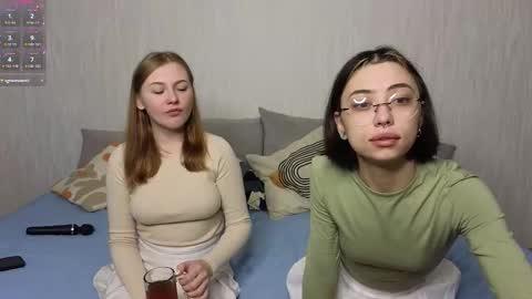 Snapshot of _by_double_sexy_miss_ chatting on November 11, 4:34 am _by_double_sexy_miss_ online show from November 11, 4:34 am