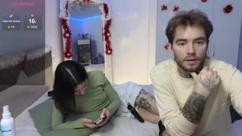 Snapshot of _by_double_sexy_miss_ chatting on January 7, 10:40 am _by_double_sexy_miss_ online show from January 7, 10:40 am