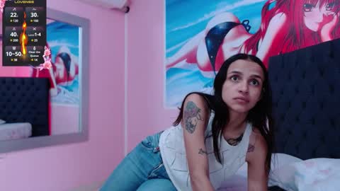  candy jade  online show from January 23, 12:30 pm