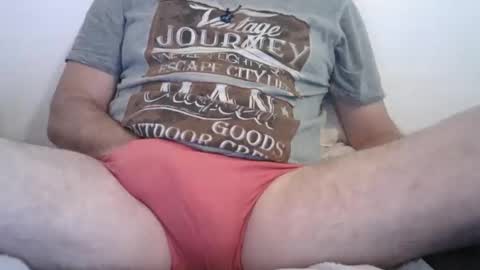 Snapshot of _candycane_ chatting on December 30, 11:37 am _candycane_ online show from December 30, 11:37 am