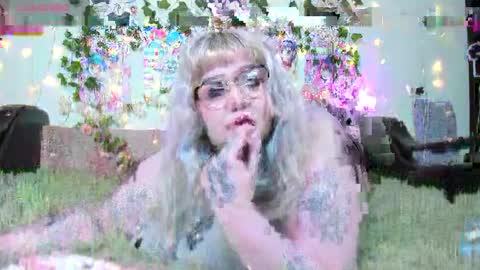 _candym1lky_ online show from March 23, 6:39 am