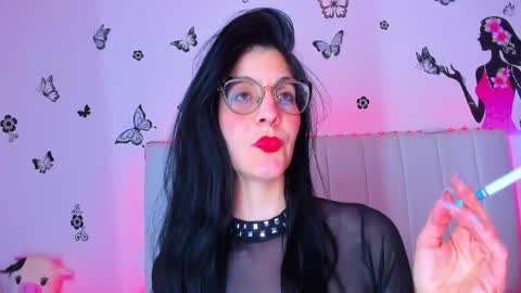 Carolina  online show from April 22, 4:15 am