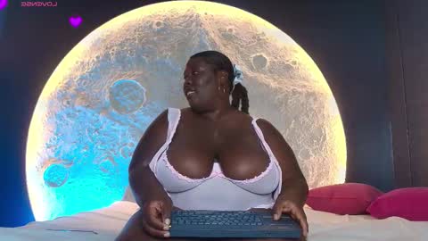 Caro. online show from November 22, 7:13 pm