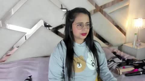 Caroline Sweet online show from January 25, 6:55 am