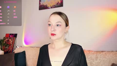 Christina Chris online show from November 23, 7:41 am