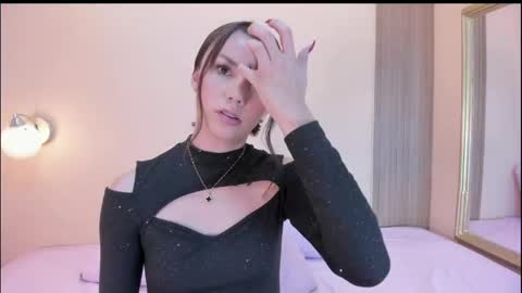 Snapshot of _celestee_1 chatting on April 26, 3:37 am Celeste online show from April 26, 3:37 am