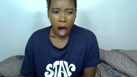 Snapshot of _chacha482688 chatting on February 6, 2:55 am _chacha482688 online show from February 6, 2:55 am