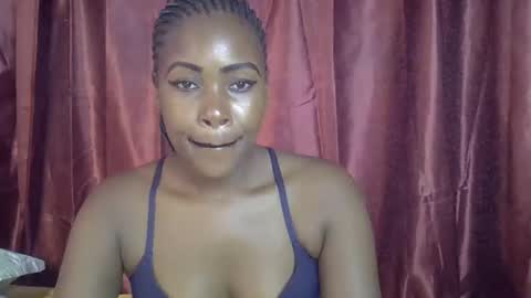 Snapshot of _chacha482688 chatting on February 18, 8:16 am _chacha482688 online show from February 18, 8:16 am