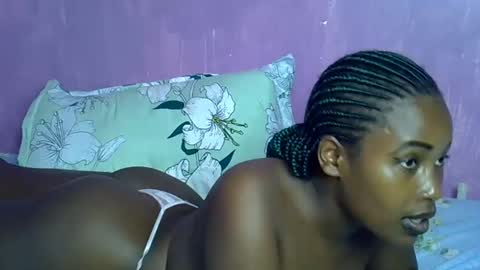 Snapshot of _chacha482688 chatting on February 25, 6:25 am _chacha482688 online show from February 25, 6:25 am