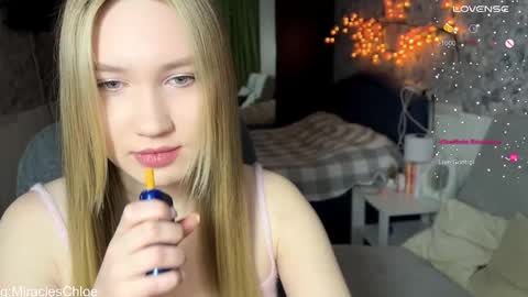 _chloe_miller_ online show from January 17, 5:23 am