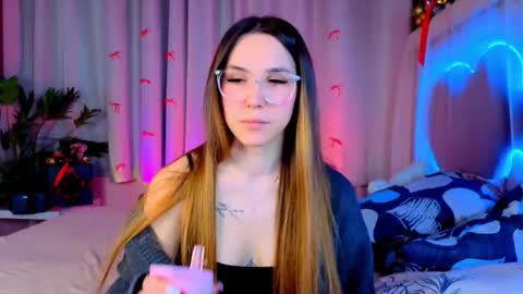 Snapshot of _cindy_lou_ chatting on January 6, 5:33 am Cindy . online show from January 6, 5:33 am