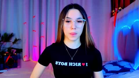 Snapshot of _cindy_lou_ chatting on January 11, 5:01 am Cindy . online show from January 11, 5:01 am