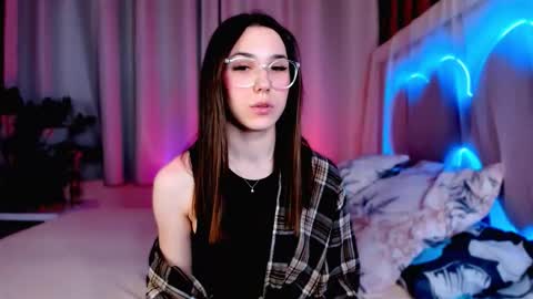 Snapshot of _cindy_lou_ chatting on February 5, 6:07 am Cindy . online show from February 5, 6:07 am