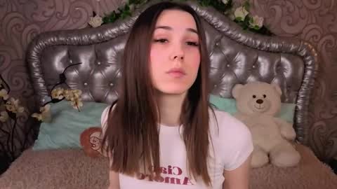 Snapshot of _cindy_lou_ chatting on February 8, 5:33 am Cindy . online show from February 8, 5:33 am