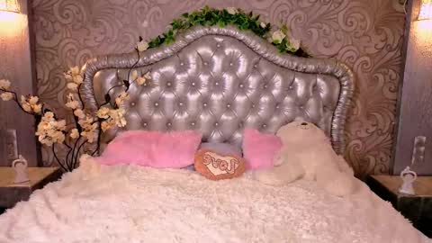 Snapshot of _cindy_lou_ chatting on February 16, 5:36 am Cindy . online show from February 16, 5:36 am