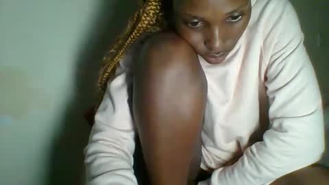 Snapshot of _clara01 chatting on January 30, 7:07 am clara online show from January 30, 7:07 am