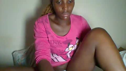 Snapshot of _clara01 chatting on February 23, 4:28 am clara online show from February 23, 4:28 am