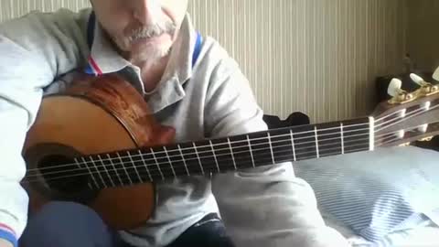 Snapshot of _col_t chatting on May 20, 1:50 pm I hate social media Odio las redes sociales online show from May 20, 1:50 pm