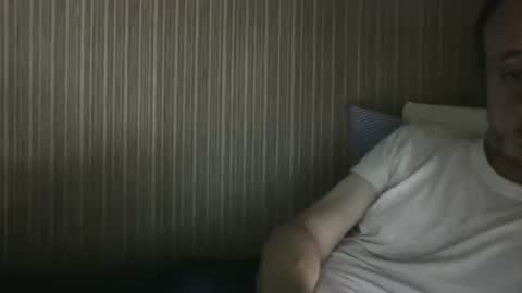 Snapshot of _col_t chatting on June 21, 5:21 am I hate social media Odio las redes sociales online show from June 21, 5:21 am