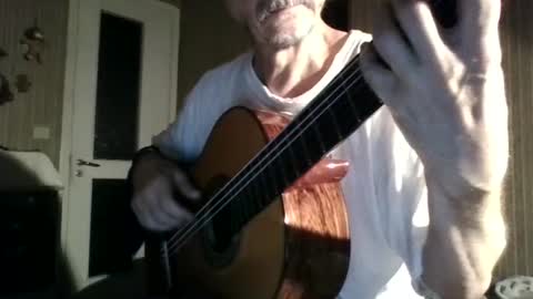 Snapshot of _col_t chatting on August 7, 3:52 am I hate social media Odio las redes sociales online show from August 7, 3:52 am