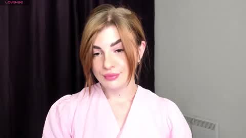 Snapshot of _comefeelme_ chatting on January 24, 4:28 pm D online show from January 24, 4:28 pm