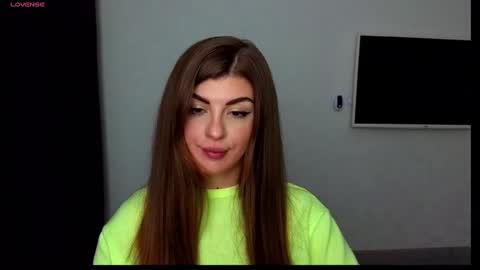 Snapshot of _comefeelme_ chatting on March 12, 4:13 pm D online show from March 12, 4:13 pm