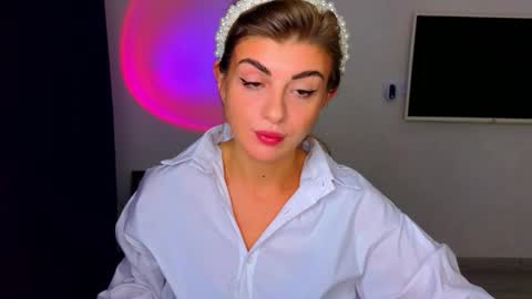 Snapshot of _comefeelme_ chatting on November 3, 5:36 pm D online show from November 3, 5:36 pm