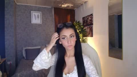 Coraline online show from February 11, 3:22 am