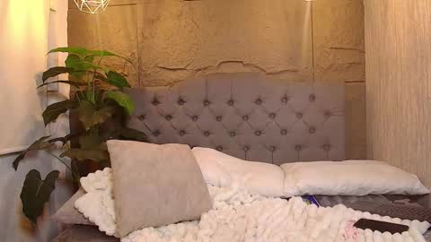 Coraline online show from February 20, 6:37 am