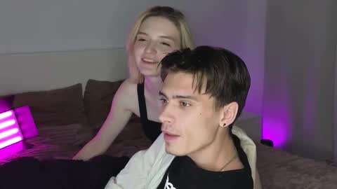 Stacy online show from October 16, 9:05 pm