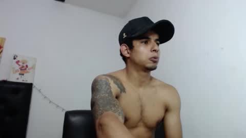  crissgex  online show from December 14, 6:56 pm