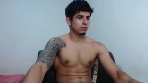 Snapshot of _crissgex_ chatting on May 25, 1:55 am crissgex online show from May 25, 1:55 am