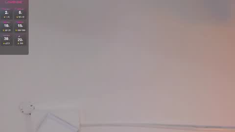 Snapshot of _curly_girl_ chatting on June 19, 3:11 am online show from June 19, 3:11 am