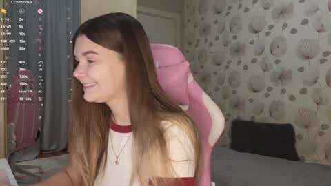 _cute_ice online show from December 4, 5:05 am