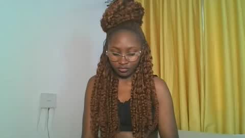 Snapshot of _cutestephanie chatting on November 4, 11:20 am STEPH online show from November 4, 11:20 am