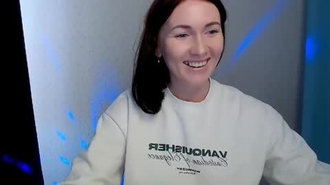 _cutie_and_shy_ online show from April 22, 6:38 am