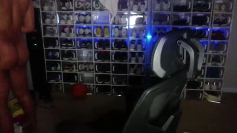 Snapshot of _da_d1ck_ chatting on February 28, 7:58 am Da d1ck online show from February 28, 7:58 am