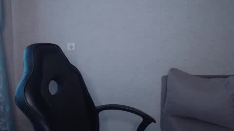 _damnbaby online show from March 12, 9:26 am