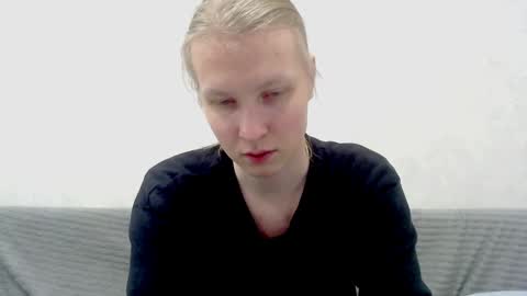 Snapshot of _dash_ chatting on January 12, 5:22 pm Tony online show from January 12, 5:22 pm